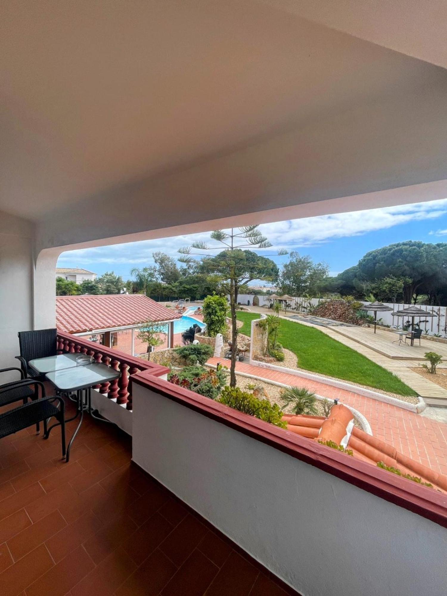 Casa Areias Boutique Apartments อัลบูเฟรา ภายนอก รูปภาพ