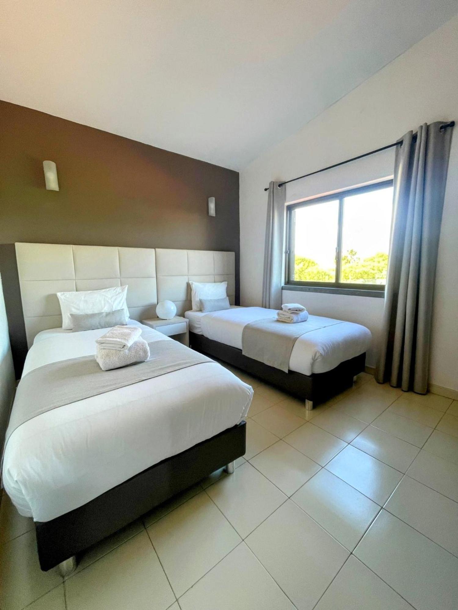 Casa Areias Boutique Apartments อัลบูเฟรา ภายนอก รูปภาพ