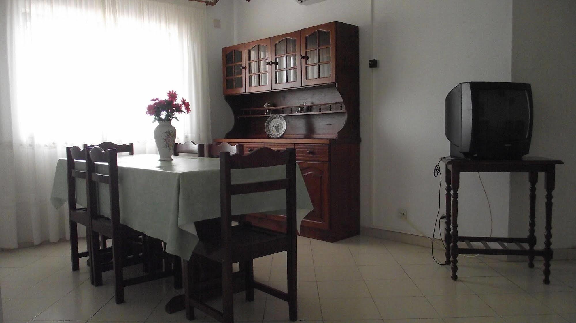 Casa Areias Boutique Apartments อัลบูเฟรา ภายนอก รูปภาพ