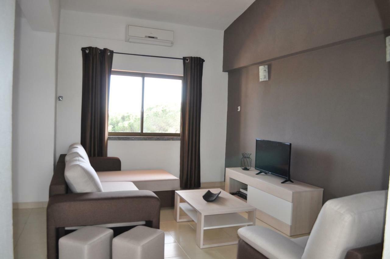 Casa Areias Boutique Apartments อัลบูเฟรา ภายนอก รูปภาพ